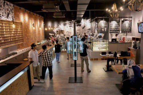 Ruang legar Cafe K4M1