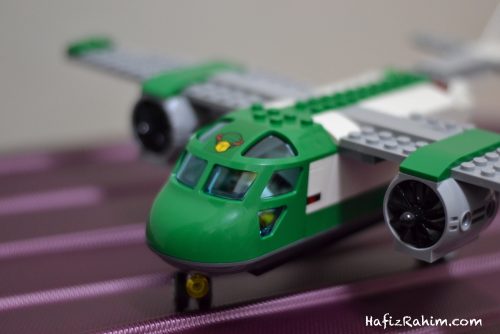 LEGO City Airport Cargo-front