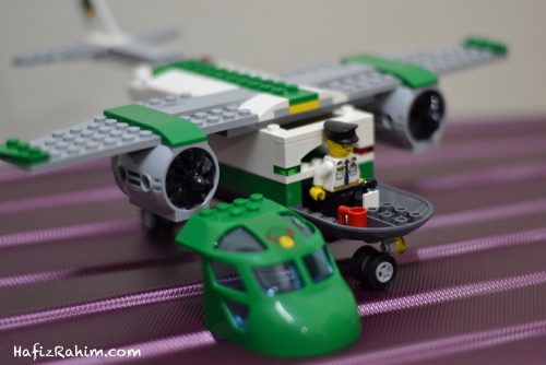 LEGO City Airport Cargo-pilot