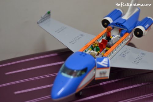 LEGO City Airport Passenger-inside