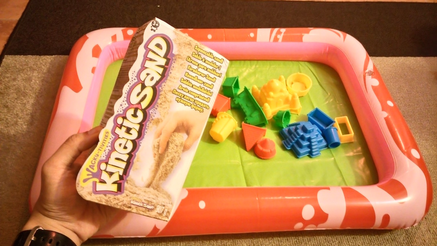 Kinetic sand